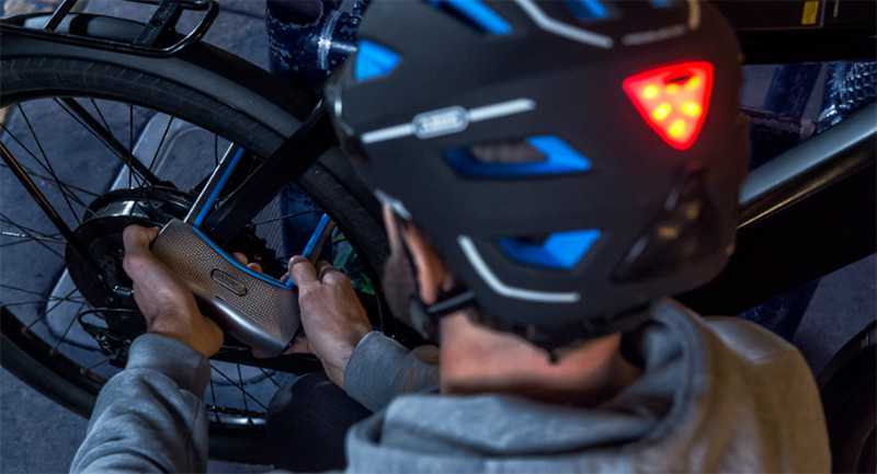 N’oubliez jamais de porter des équipements de sécurité en vélo électrique