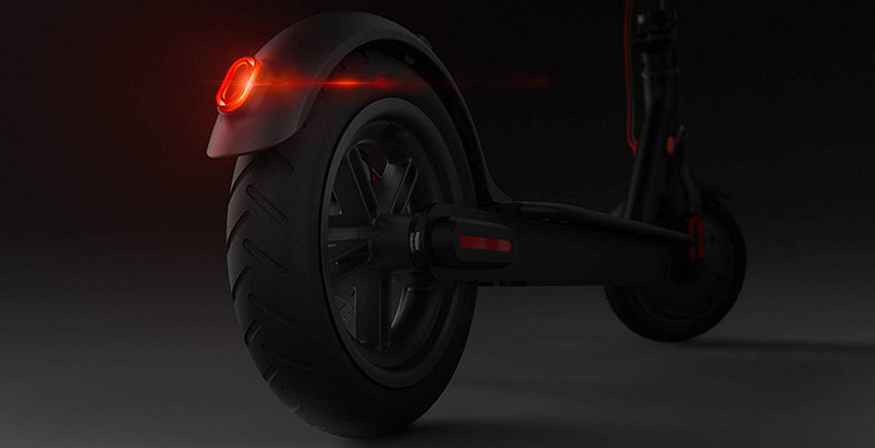 Xiaomi FBC4004GL Trottinette Électrique Adulte