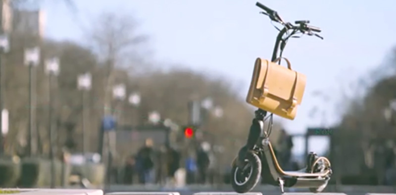 Les Principaux Accessoires Pour Trottinettes et Vélos Electriques