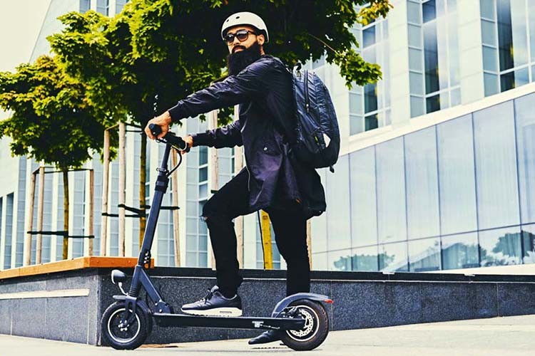 Mon Guide pour bien acheter une trottinette électrique pour adulte