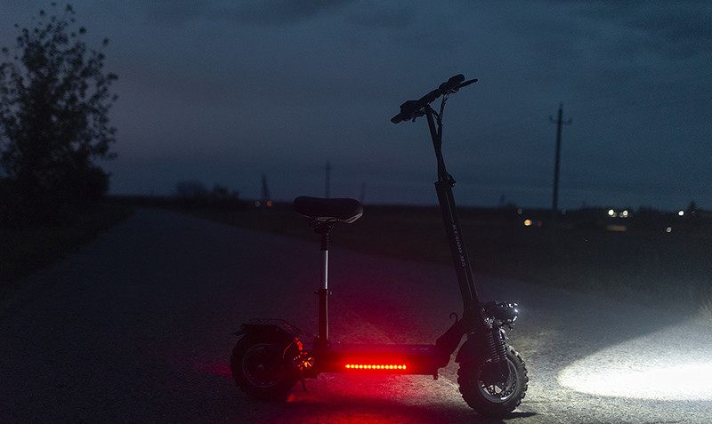 Comment bien choisir une trottinette électrique tout terrain