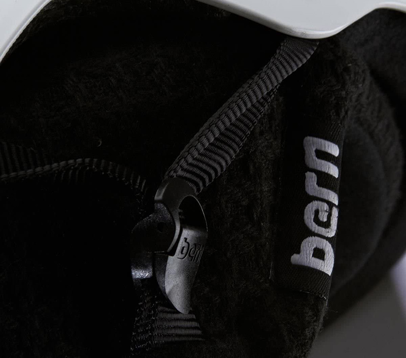 Test et Avis Bern Watts EPS Black Knit BW10-M5EK Casque Homme en EPS